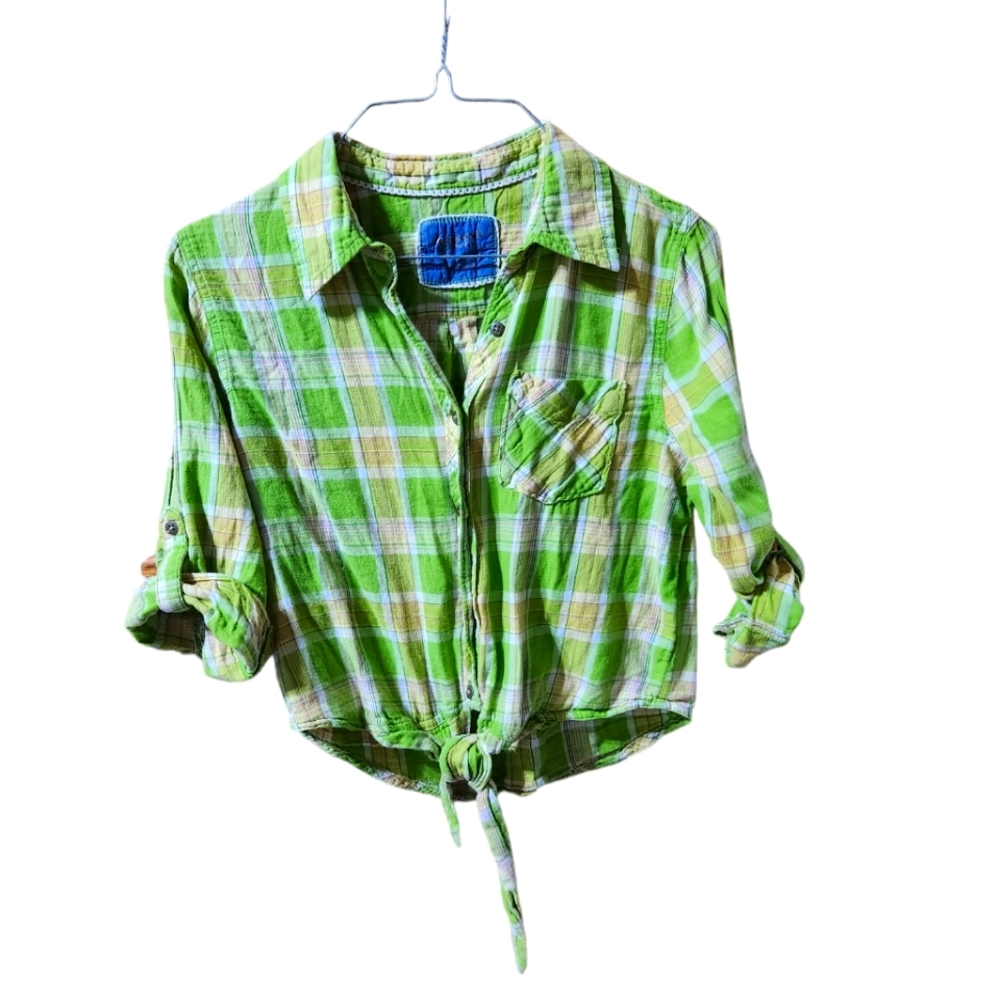 Green and yellow plaid button-up long sleeve shirt